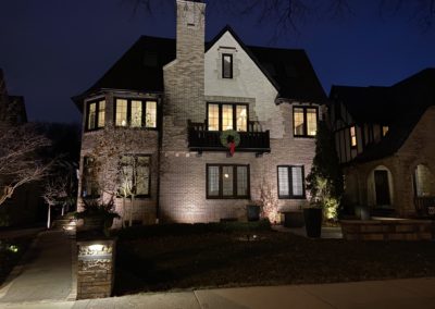 Holiday LED Installer Maintenance by Twilight Solution